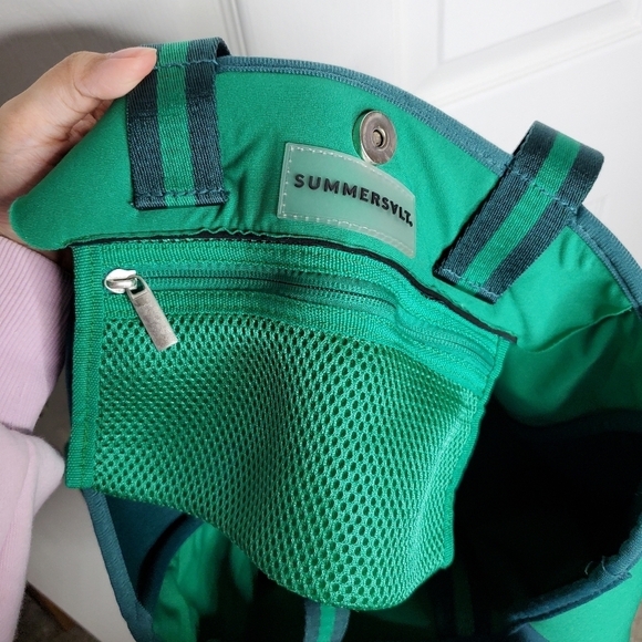 Summersalt Green Striped Neoprene Perfect Beach Tote Bag - Picture 10 of 10